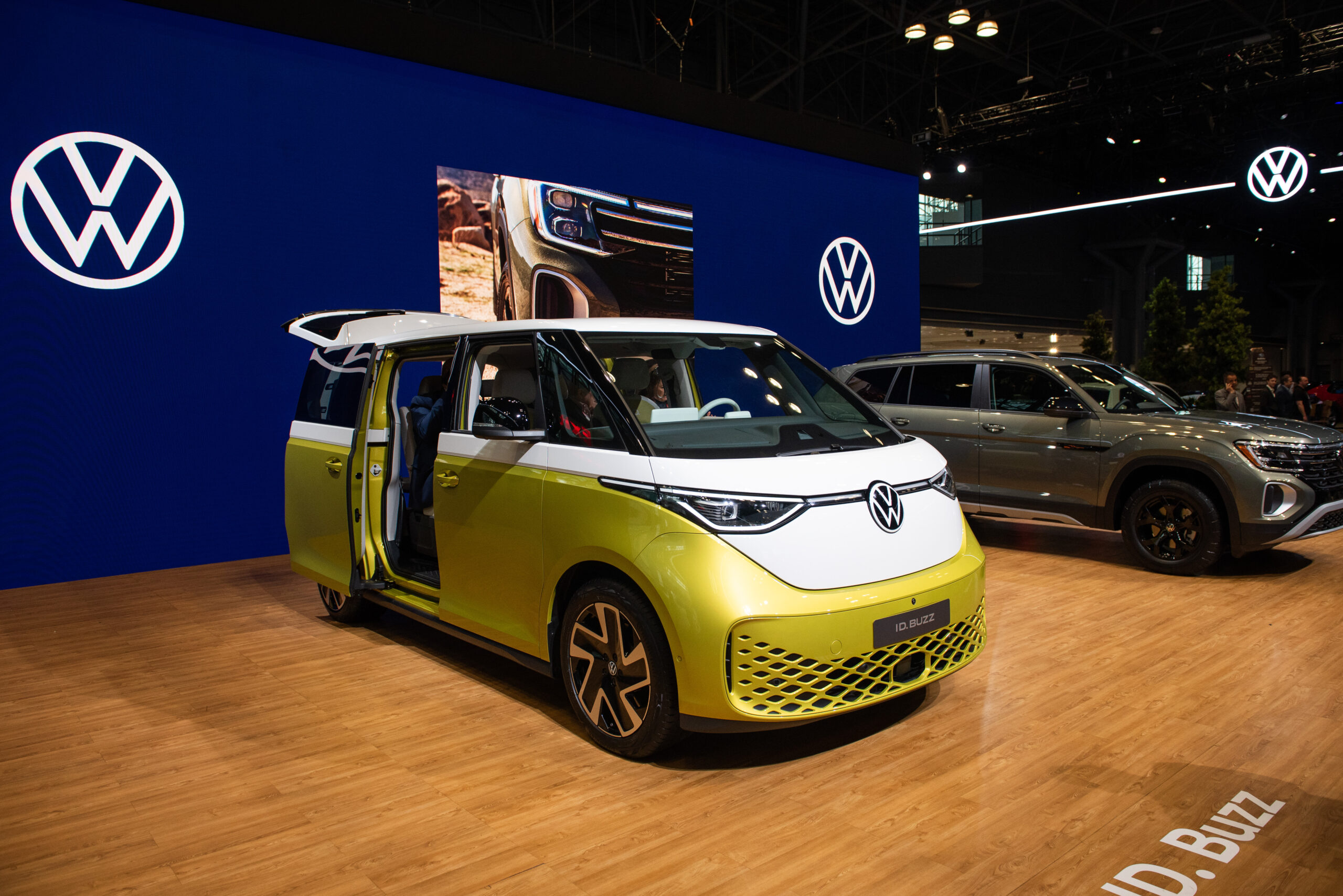 The Coolest Electric Cars and Concepts We Saw at the NY Auto Show