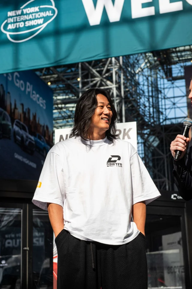 Celebs + cars = NYIAS 👀🚘✨

 #NYIAS #AutoShowNY #NYCEvents 🚗🔥⚡